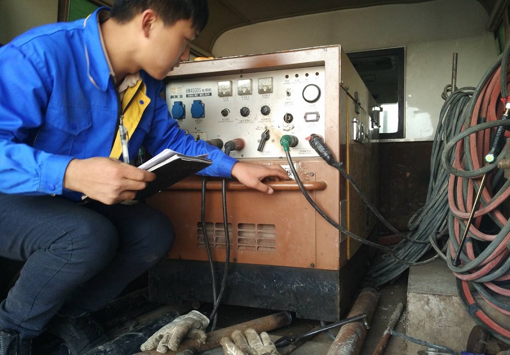 電焊工程車(chē)